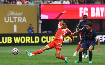 Musiala chấn thương kinh hoàng, Bayern Munich thua cực đau dù PSG bị tận 2 thẻ đỏ