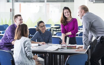 Bắt đầu hành trình đại học từ sau lớp 11 với chương trình Dự bị Đại học