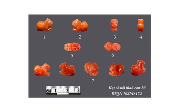 Độc lạ bảo vật quốc gia: Sành trang sức mã não như người Lai Nghi