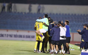 Đội Quảng Nam chính thức bỏ V-League, không kèn không trống: VPF chọn phương án nóng chỉ còn 13 đội?