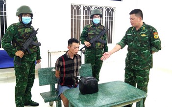 Dùng xe máy chở hơn 3,6 kg ma túy từ Campuchia về Việt Nam