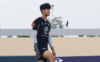 HAGL ra mắt thủ môn cao 1,94 m dự V-League