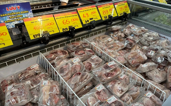 Giá heo hơi hôm nay 16.8.2025: Tiếp tục giảm, thịt nhập vượt 1 tỉ USD