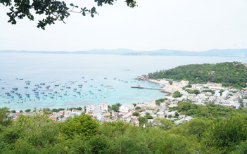 Những ngôi làng tuyệt đẹp ven biển: Cù Lao Xanh - viên ngọc giữa biển khơi