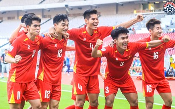 Sao U.23 Việt Nam 'mở mắt' đã thấy đội mình bỗng dưng thăng hạng V-League