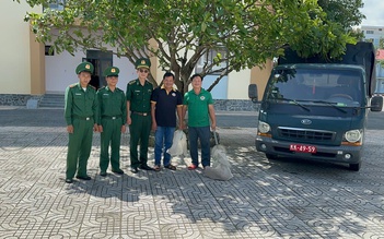 Đồng Tháp: Bàn giao rái cá quý hiếm cho Trại rắn Đồng Tâm