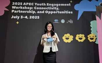 Từ giảng đường đến APEC: Hành trình hội nhập quốc tế của sinh viên HUFLIT