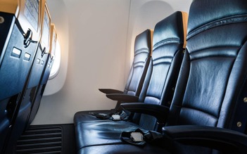 Hai hãng hàng không bị kiện vì bán 'ghế cửa sổ' nhưng không có cửa sổ