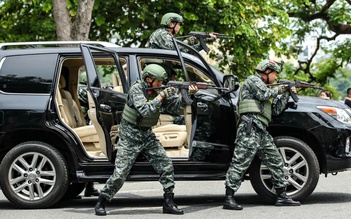 Cảnh sát đặc nhiệm bố trí nhiều lớp, nhiều vòng bảo vệ lễ diễu binh A80