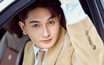 Con trai nuôi Minh Nhí trở thành 'tổng tài'