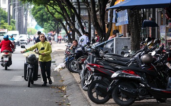 TP.HCM thu 8,5 tỉ đồng từ cho thuê vỉa hè, lòng đường