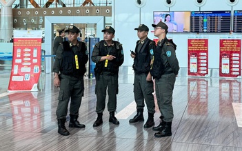 An ninh đặc nhiệm tuần tra nhà ga T3 - Tân Sơn Nhất