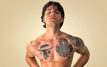 Cứu người trên tàu điện Đức, nam người mẫu Mỹ bị thương nặng