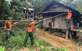 Quảng Trị: Nhiều người bị thương trong lúc phòng chống bão số 5