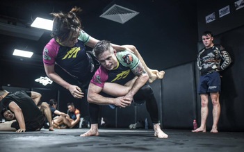 Cô gái MMA đang gây sốt tiết lộ lý do ‘động thủ’, khuyên chị em tự bảo vệ bản thân