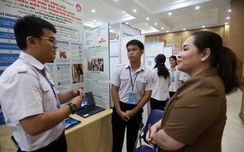 Giáo dục hạnh phúc mới là điều đáng theo đuổi