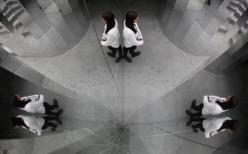 Cảnh báo sự sống nhân tạo có thể mang đến sự diệt vong cho loài người