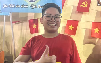 Xem A80, cậu bé Hà Nội muốn 'làm điều vĩ đại’