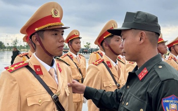 Chiến sĩ khối đứng CSGT nén nỗi đau mất mẹ ở lại hoàn thành nhiệm vụ A80