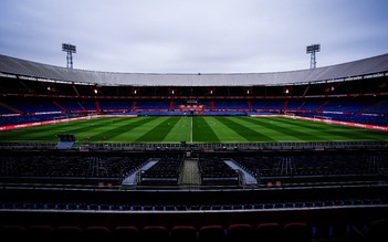 Đèn pha của Signify đạt tiêu chuẩn chất lượng cao bậc nhất của FIFA