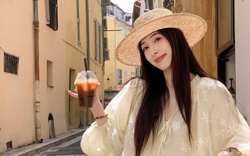 Thay đổi phong cách công sở với áo blouse