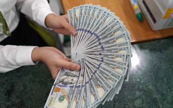 Giá USD hôm nay 7.8.2025: Giảm nhẹ từ mức đỉnh