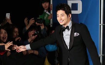 Park Si Hoo bị tố 'mai mối' phụ nữ cho người có gia đình