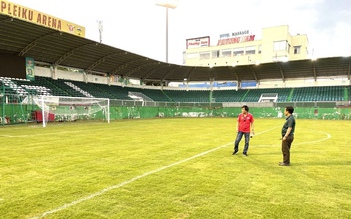 Sân Pleiku đẹp long lanh, VPF khen nức nở: HAGL khoe ‘áo mới’, sẵn sàng chinh chiến V-League