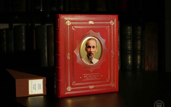 Ra mắt ấn phẩm 'Hồ Chí Minh - Tiểu sử bằng hình'