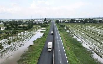 Đường 'ổ gà' thành cao tốc huyết mạch ĐBSCL, xe chạy bon bon 90 km/giờ