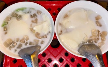 Xe tàu hũ 'âm phủ' bán giữa khuya, hơn 20 năm níu chân thực khách Cần Thơ