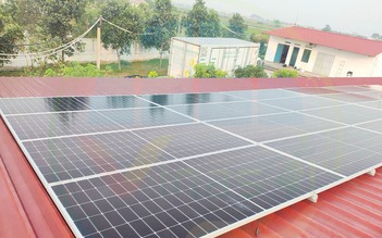 Có nên phạt vì lắp điện mặt trời mái nhà 'quên' thông báo?