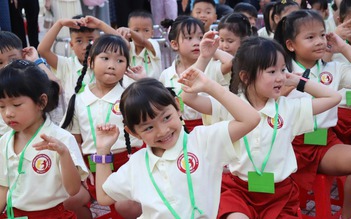 TP.HCM sẽ quy định không tan học trước 16 giờ 30