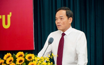 Bí thư Trần Lưu Quang: Tìm giải pháp đột phá để phấn đấu TP.HCM tăng trưởng từ 10%