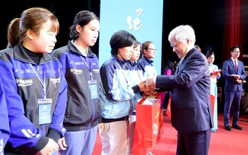 Dự kiến tăng mức quà tết 2026 tặng người lao động