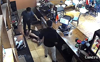 Xác minh vụ nhân viên quán cà phê bị đánh vì nhắc khách không hút thuốc