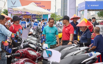 Phó thủ tướng yêu cầu hỗ trợ tài chính cho người dân chuyển đổi phương tiện xanh