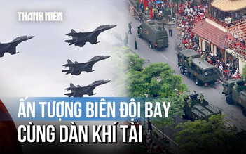 Ấn tượng 2.9: Biên đội bay trên trời, phía dưới là dàn khí tài uy lực