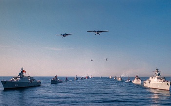 'Mắt thần trên biển', thủy phi cơ DHC-6 tham gia diễu binh