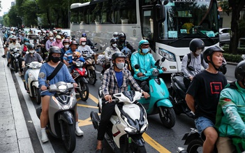 Sở Xây dựng TP.HCM: 'Chưa thấy giao lộ nào kẻ vạch mắt võng không phù hợp!'