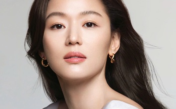 Nữ chính 'Vì sao đưa anh tới' Jun Ji Hyun bị tẩy chay