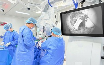 Người đàn ông bất ngờ đau đầu dữ dội, ngã quỵ do xuất huyết não