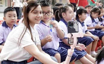 Tôn nghiêm trong giáo dục: Không thể tách rời văn hóa gia đình, xã hội