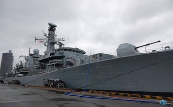 Tàu hộ vệ Anh HMS Richmond đang thăm TP.HCM uy lực ra sao?