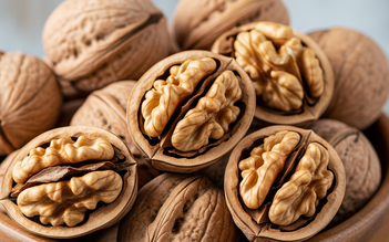 Quả hạch: ăn thời điểm nào trong ngày là tốt nhất cho tim?