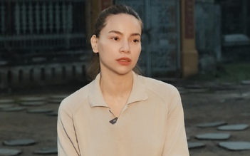 Hồ Ngọc Hà trao học bổng đến hết lớp 12 cho bé gái mồ côi