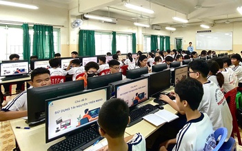 TP.HCM chuẩn bị phương án học trực tuyến ứng phó bão, lũ