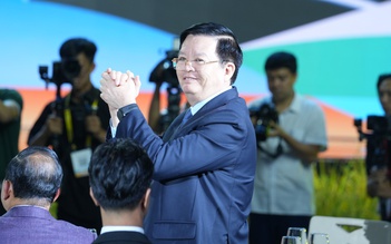 Phó thủ tướng Mai Văn Chính dự chương trình 'Đêm Việt Nam' tại TP.HCM