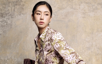 Sơ mi trơn, sơ mi họa tiết là điểm nhấn khó quên cho phong cách thanh lịch