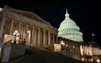 Nhà Trắng 'bó tay', chính phủ Mỹ sắp đóng cửa